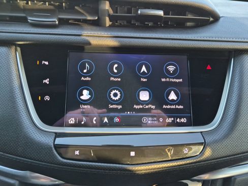 Used 2021 Cadillac XT5 Premium Luxury image 16