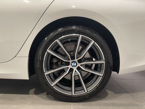 Used 2022 BMW 330i xDrive Sedan w/ Premium Package 2 AWD/4WD image 8