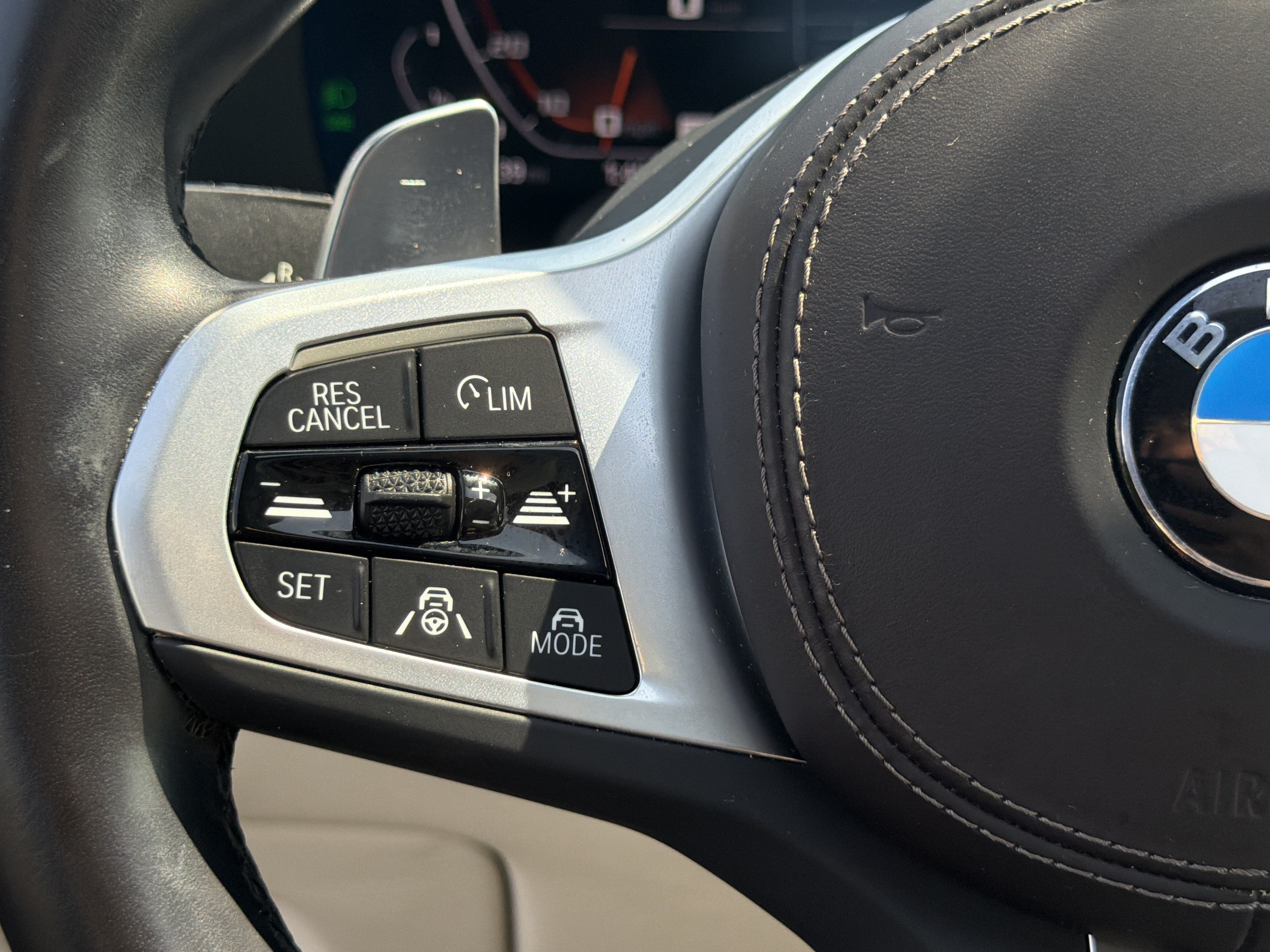 Used 2022 BMW X5 M50i w/ Executive Package AWD/4WD image 71