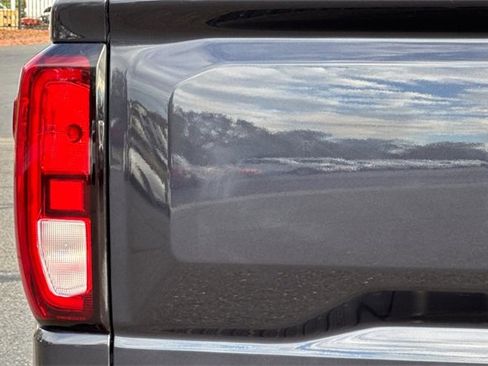 Used 2023 GMC Sierra 1500 Elevation image 49