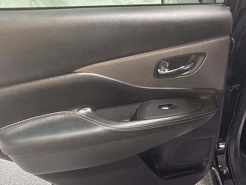 Used 2024 Nissan Murano SV w/ SV Midnight Edition Package AWD/4WD image 23