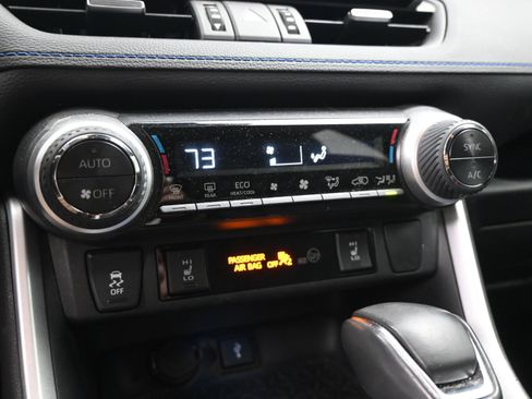 Used 2021 Toyota RAV4 XSE image 14