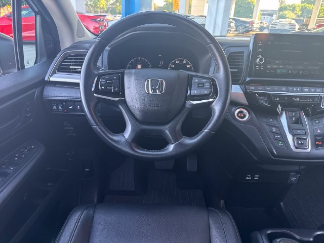 Used 2025 Honda Odyssey EX-L image 13