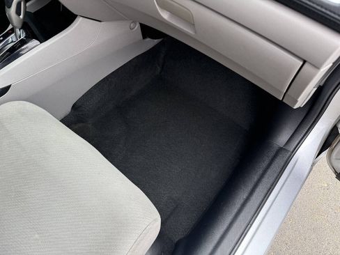 Used 2013 Honda Civic LX image 10