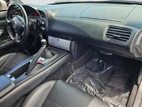 Used 2004 Honda S2000 image 20