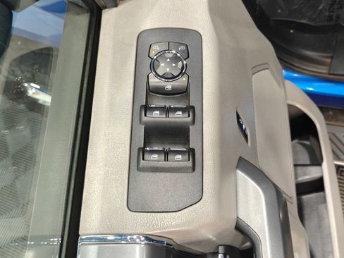 Used 2016 Ford F150 XLT w/ Equipment Group 302A Luxury image 44