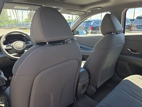 New 2026 Hyundai Elantra SEL Sport Premium FWD image 20