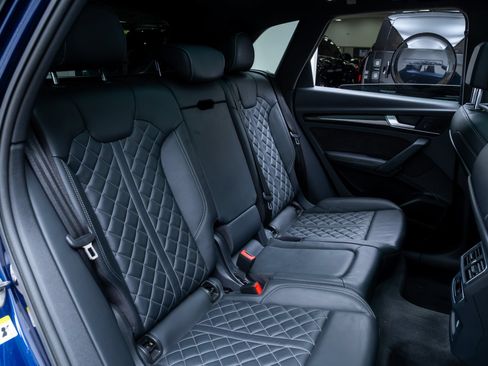 Used 2019 Audi SQ5 Premium Plus w/ Premium Plus Package AWD/4WD image 23