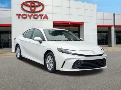 Used 2025 Toyota Camry LE