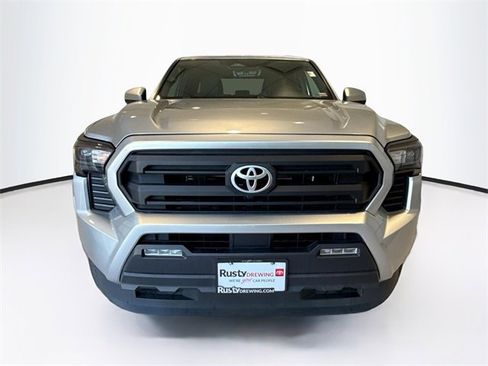 Certified 2024 Toyota Tacoma SR5 image 2
