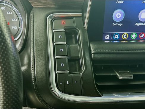 Used 2021 Chevrolet Tahoe LT image 16