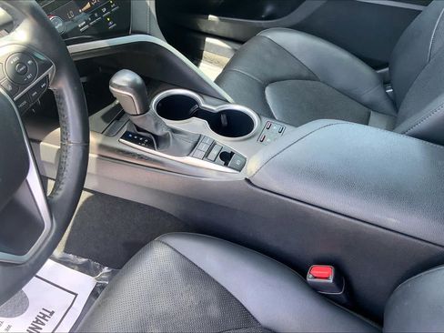 Used 2024 Toyota Camry XLE w/ Navigation Package FWD image 17