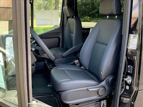New 2025 Mercedes-Benz Sprinter 3500 image 8
