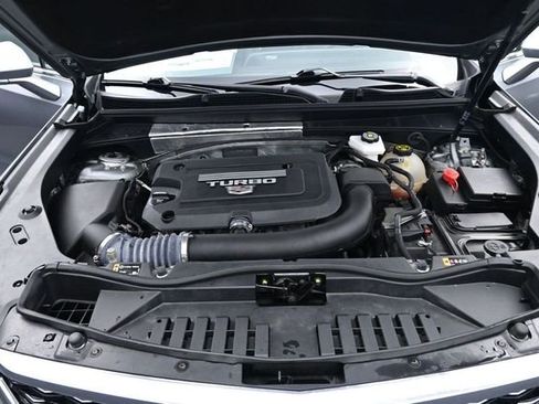 Used 2024 Cadillac XT4 Premium Luxury FWD image 22