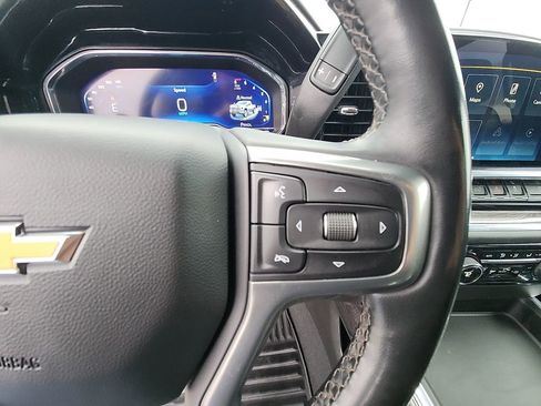 Used 2024 Chevrolet Silverado 3500 LTZ w/ LTZ Convenience Package image 20