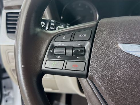 Used 2016 Hyundai Genesis 3.8 w/ Option Group 02 image 14