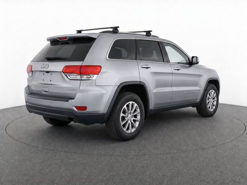 Used 2015 Jeep Grand Cherokee Laredo w/ Quick Order Package 23E AWD/4WD image 7