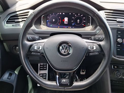 Used 2020 Volkswagen Tiguan SEL Premium R-Line AWD/4WD image 14