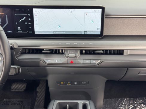 Used 2024 Kia EV9 Light Long Range image 22