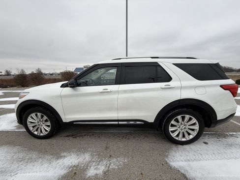 Used 2023 Ford Explorer Limited w/ Hybrid Equipment Group 310A image 6