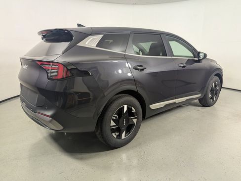 New 2026 Kia Sportage LX image 7