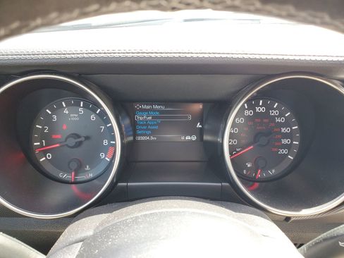 Used 2019 Ford Mustang Shelby GT350 w/ Technology Package image 19