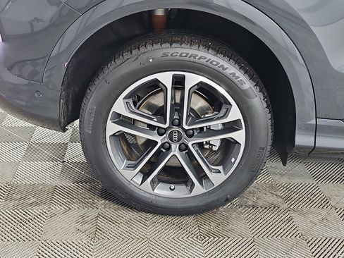 New 2026 Audi Q5 Premium AWD/4WD image 9