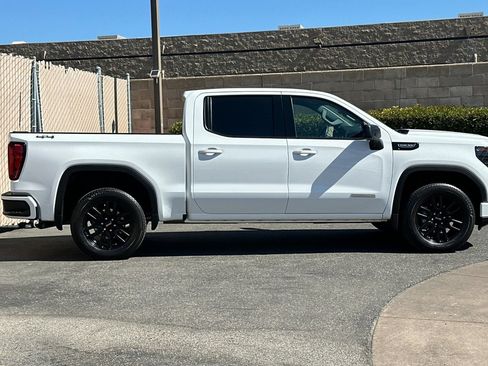 Certified 2024 GMC Sierra 1500 Elevation AWD/4WD image 9