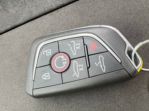 Used 2023 Chevrolet Corvette Stingray Premium Conv w/ Z51 Performance Package image 54