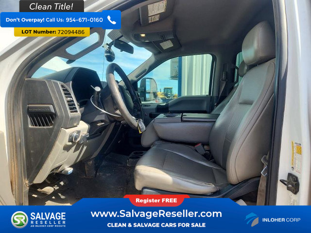 Used 2017 Ford F250 XL w/ Power Equipment Group AWD/4WD image 9