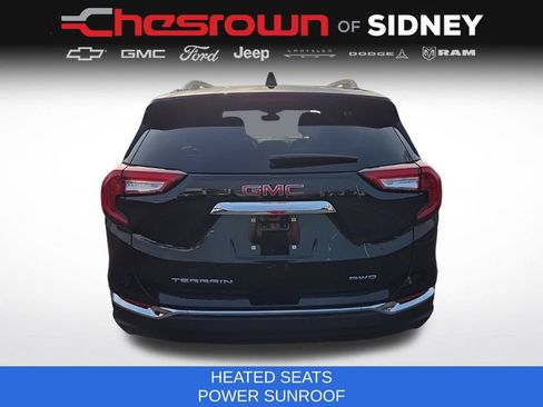 Used 2022 GMC Terrain SLT w/ Infotainment Package II AWD/4WD image 6