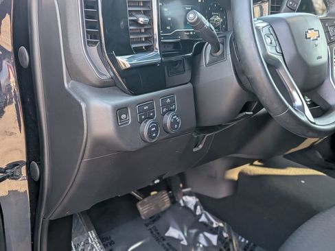 Used 2023 Chevrolet Silverado 1500 LT image 17