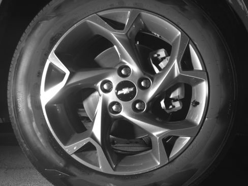 Used 2025 Chevrolet Trax LT FWD image 13