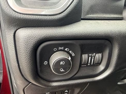 Used 2023 RAM 1500 Laramie AWD/4WD image 18
