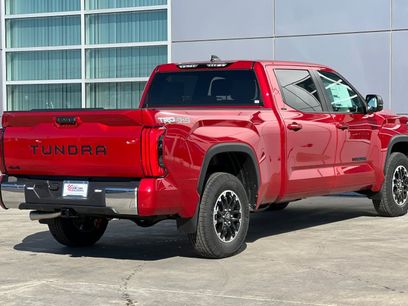 New 2025 Toyota Tundra SR5 w/ TRD Off-Road Package
