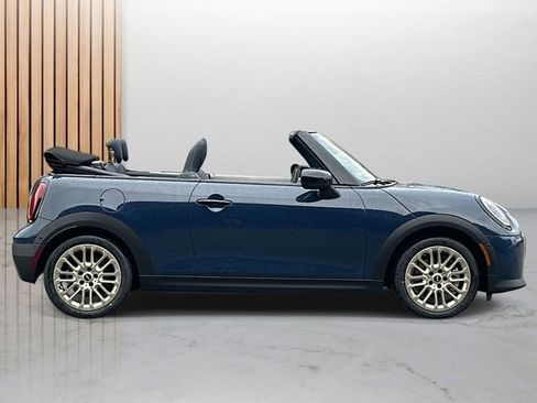 New 2026 MINI Cooper S image 2