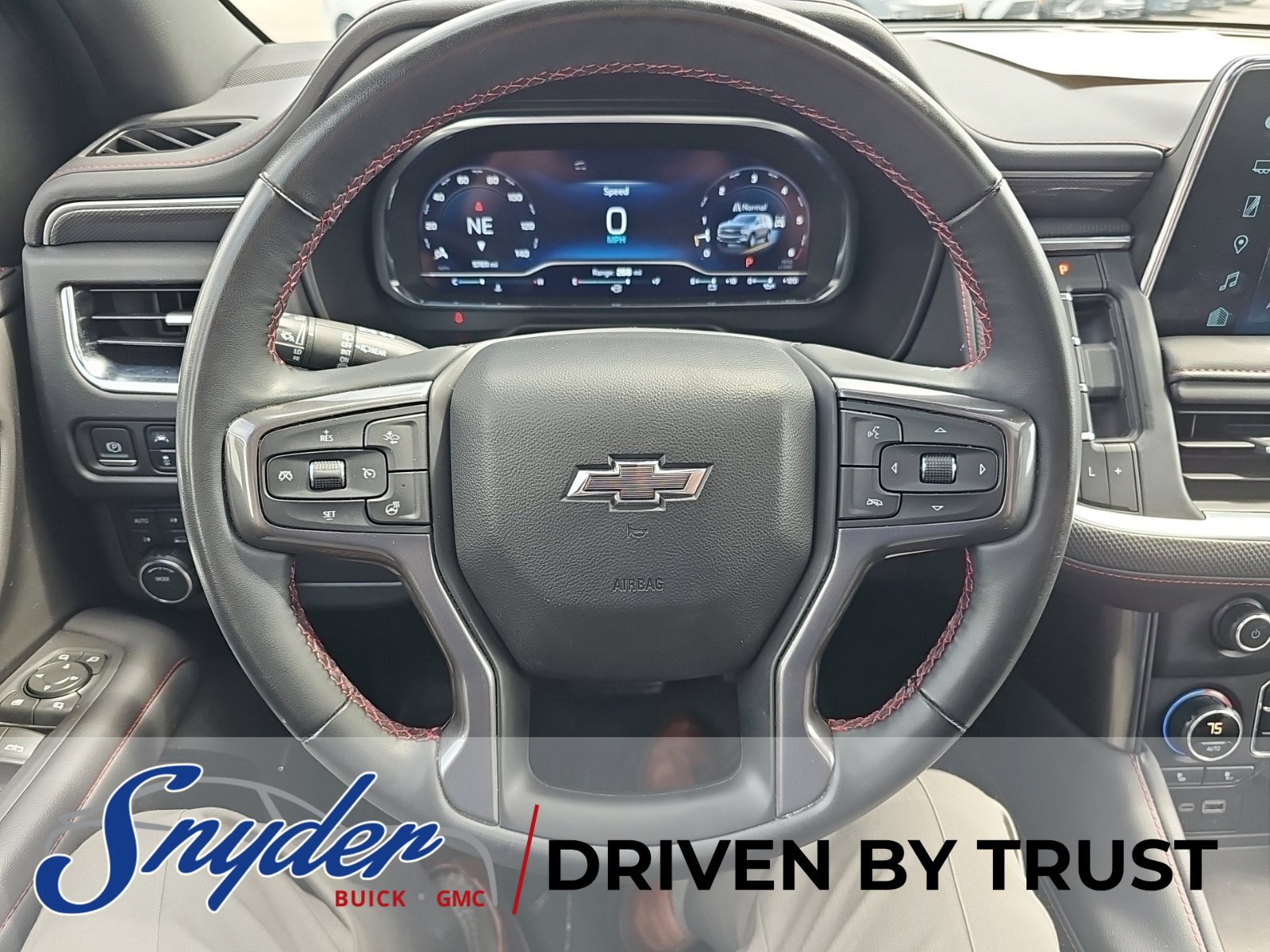 Used 2024 Chevrolet Tahoe RST w/ Luxury Package AWD/4WD image 12