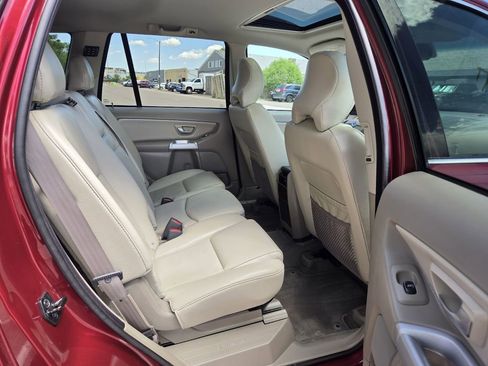 Used 2004 Volvo XC90 T6 AWD/4WD image 15