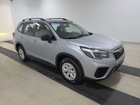 Used 2021 Subaru Forester AWD/4WD image 4