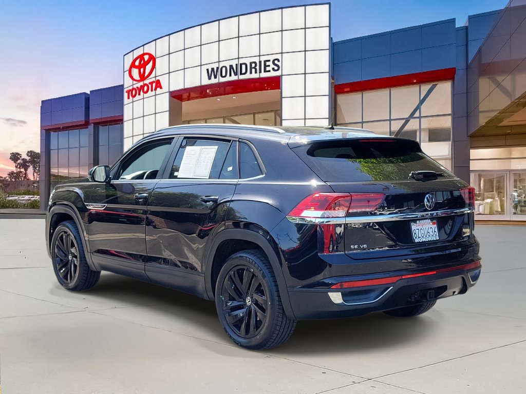 Used 2022 Volkswagen Atlas Cross Sport SE FWD image 3