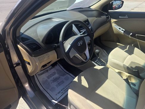 Used 2014 Hyundai Accent GLS FWD image 16