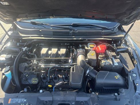 Used 2015 Ford Taurus SEL w/ Equipment Group 201A AWD/4WD image 30