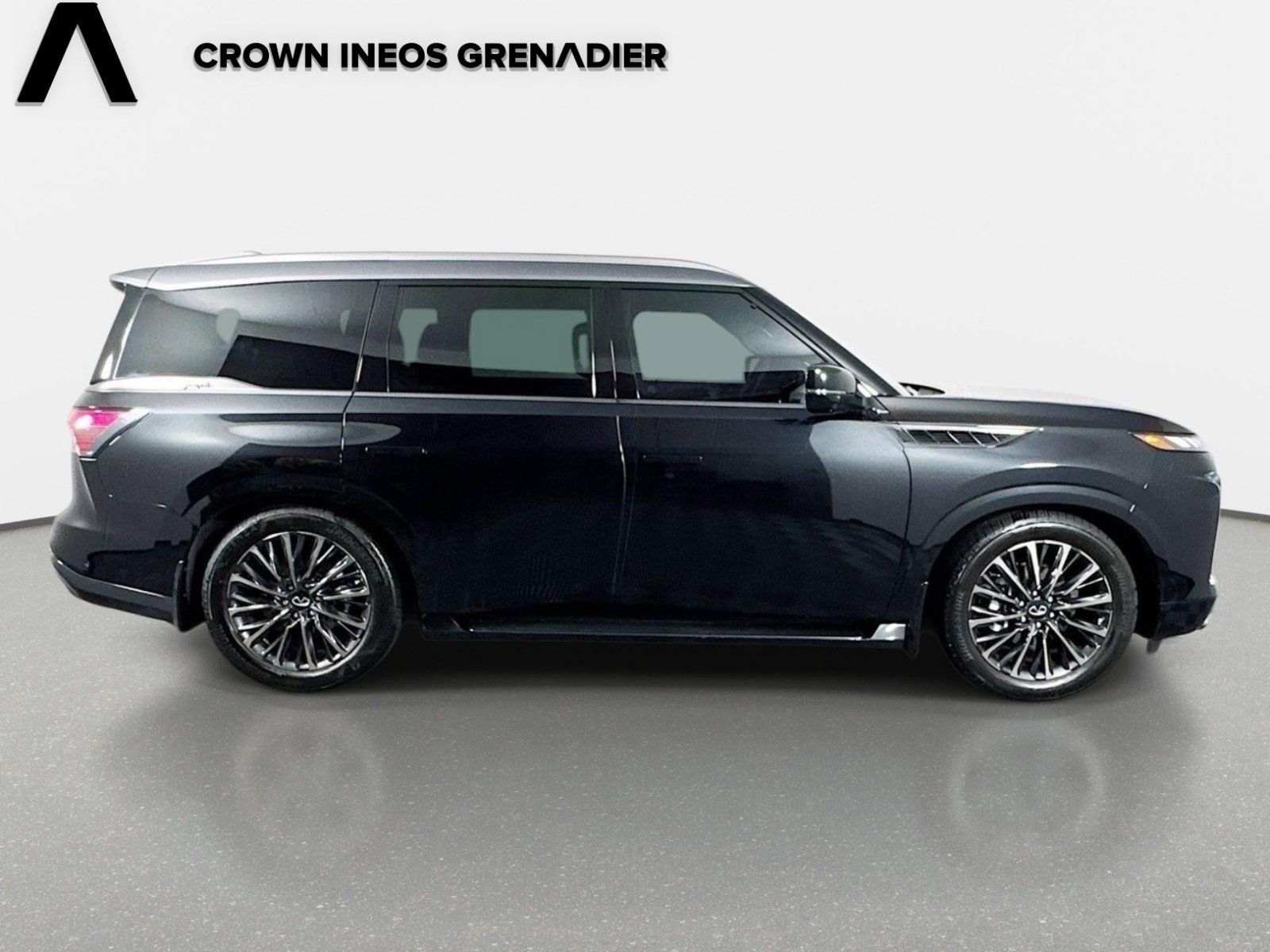 Used 2026 INFINITI QX80 Autograph w/ Premium Cargo Package AWD/4WD image 4