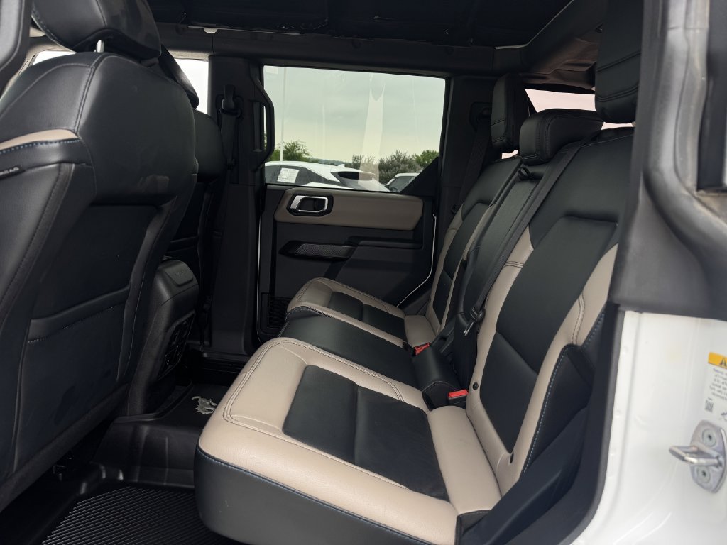 Used 2024 Ford Bronco Wildtrak AWD/4WD image 26