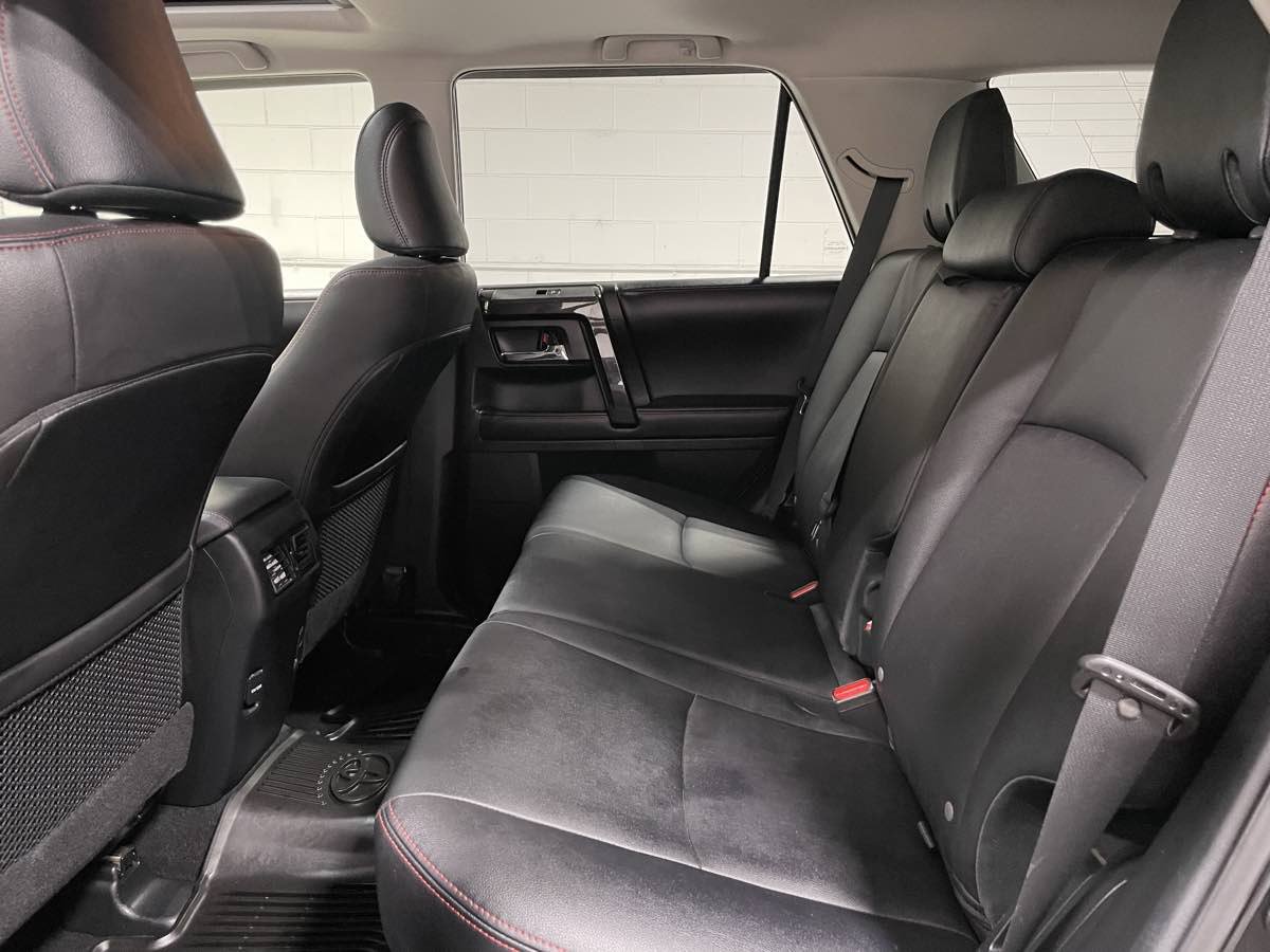 Used 2019 Toyota 4Runner TRD Off-Road Premium AWD/4WD image 16