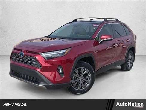 Certified 2022 Toyota RAV4 Limited image 1