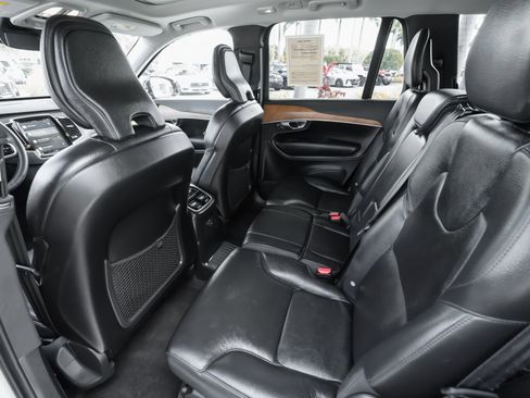 Used 2023 Volvo XC90 T8 Plus w/ Protection Package image 34