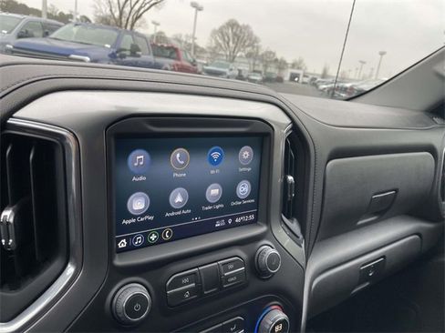 Used 2022 Chevrolet Silverado 1500 RST image 17