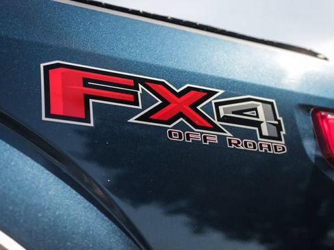 Used 2018 Ford F150 Lariat w/ Equipment Group 502A Luxury AWD/4WD image 31
