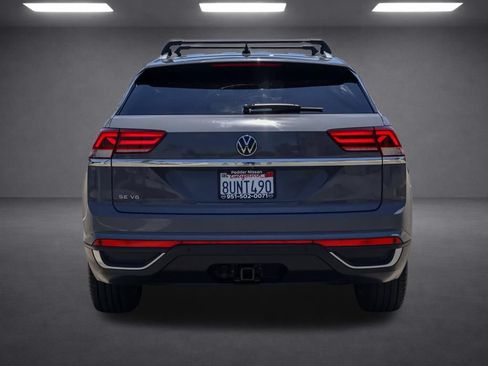 Used 2020 Volkswagen Atlas Cross Sport SE w/ Towing Package FWD image 5